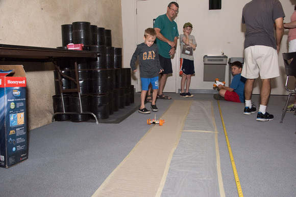 HAGLEY Science Sat - Rubber Band Go Cars 6-24-17-20170624-810_3625